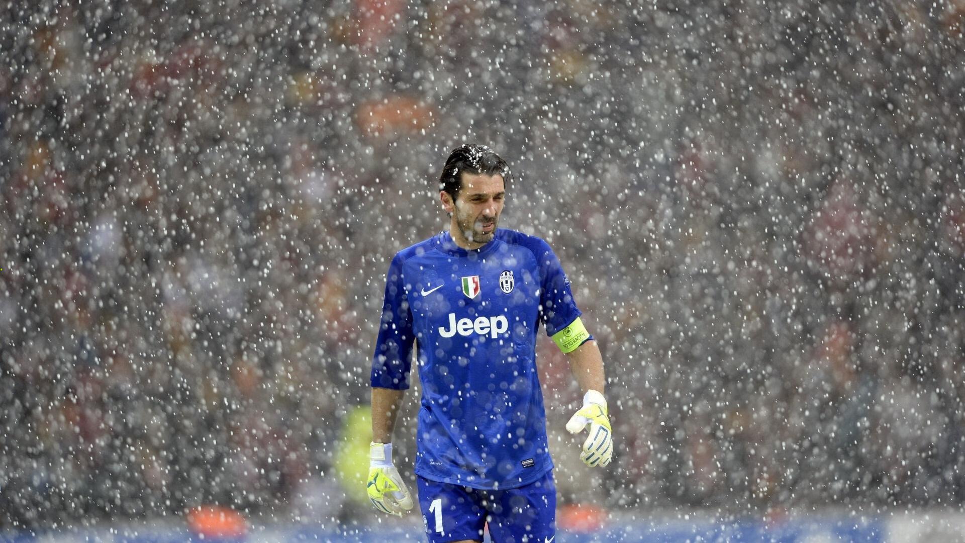 谷爱凌再创历史 自由式滑雪世锦赛勇夺双冠